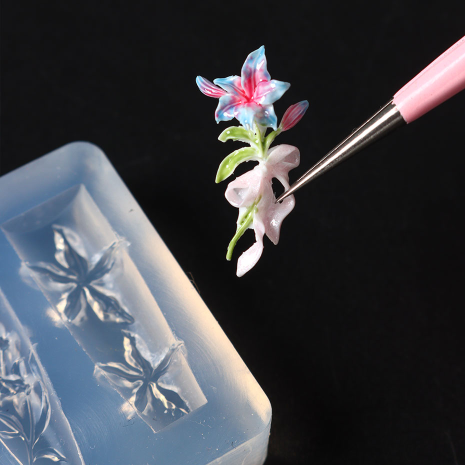 1pcs 3D Elegant Lily Nail Char - Resin Art Template avaliação e preço